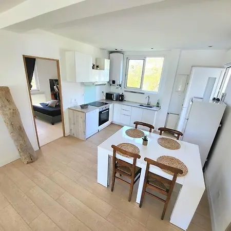 Le Californie Apartment